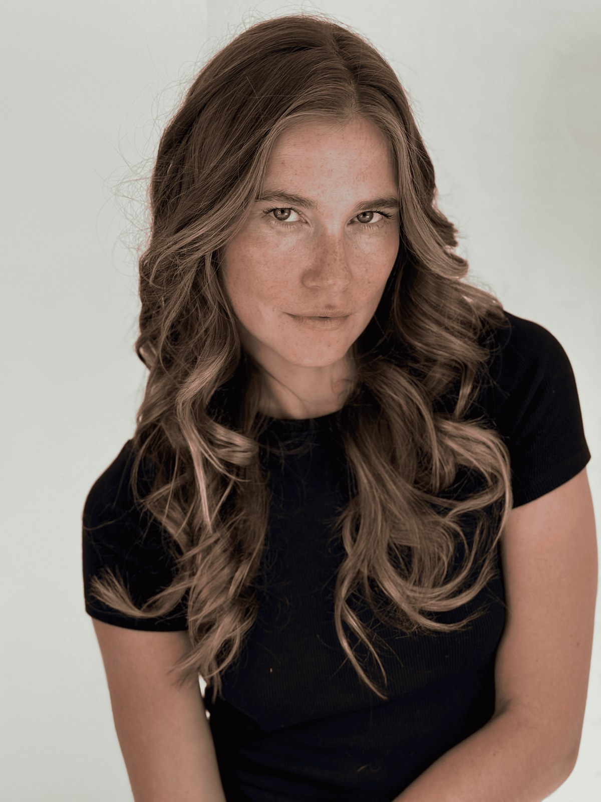 Dimensional brunette waves with lightened mid-lengths, Williamsburg Salon